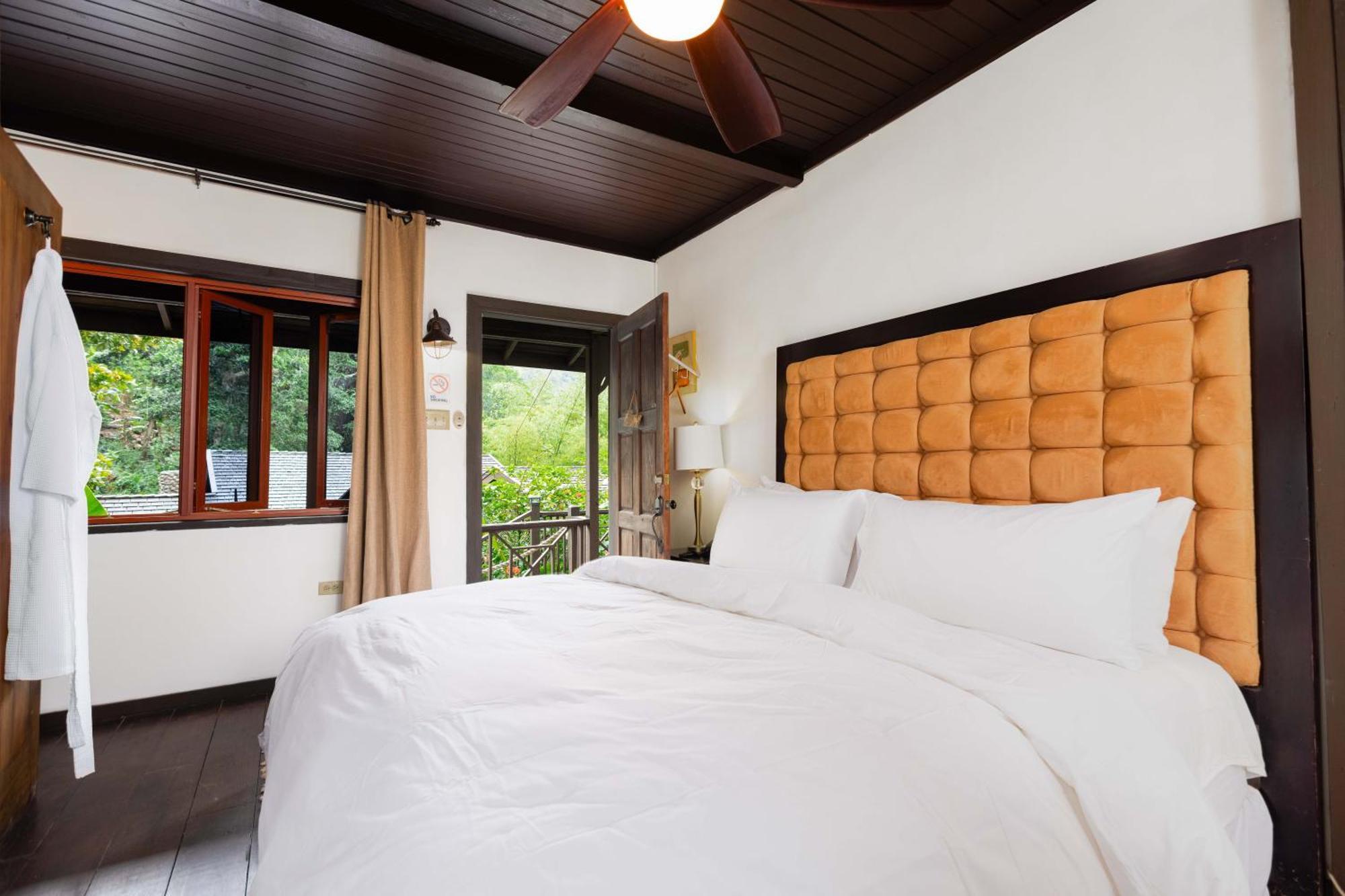 Serendipity Holistic Resort Spa 金斯敦 外观 照片